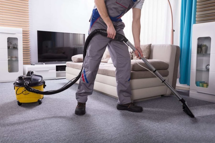 professional commercial vacum​ing services provider